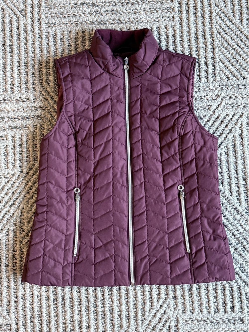 Marc New York Andrew Marc Women's Quilted Vest Medium Burgundy